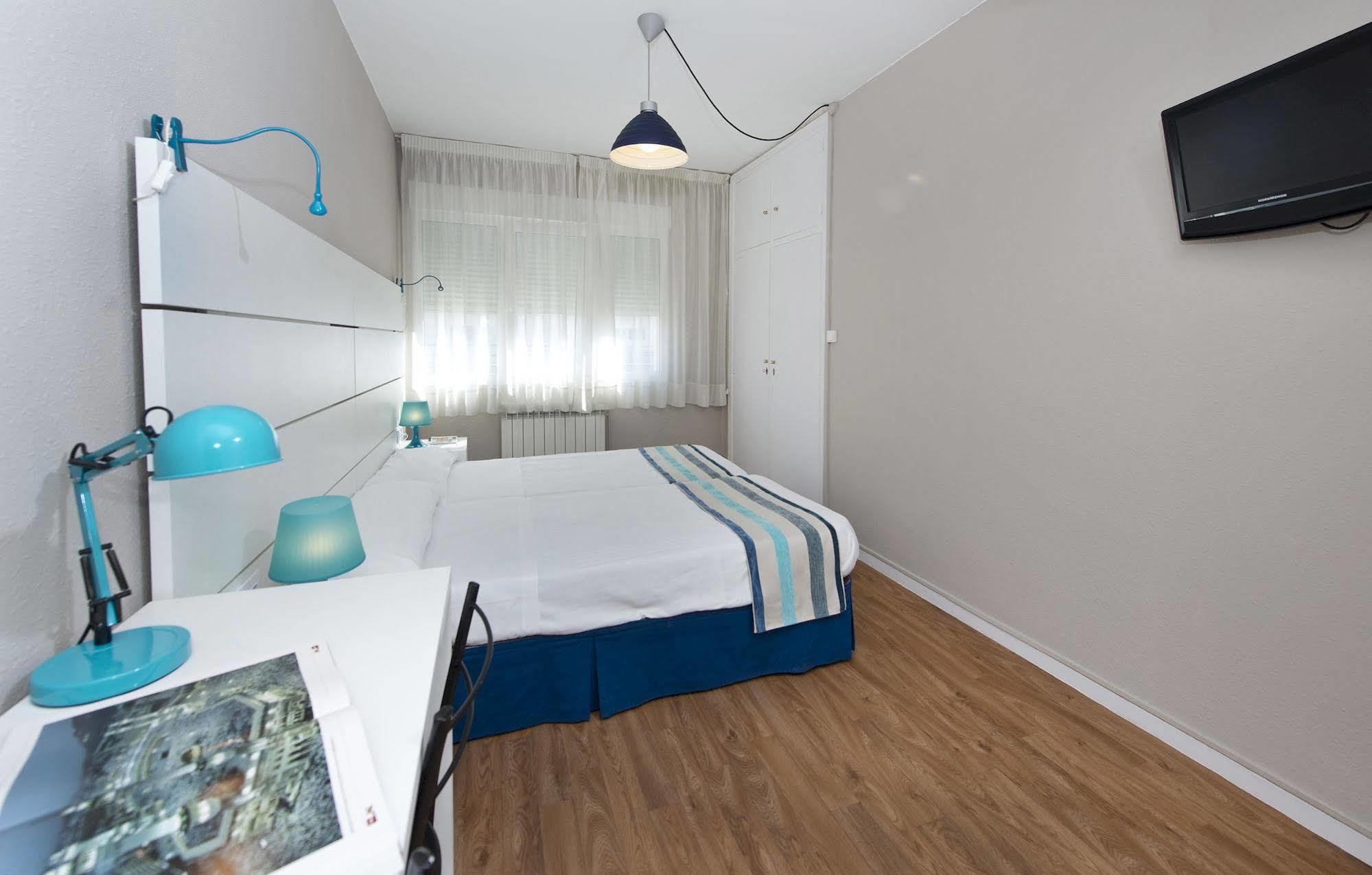 Estudios Aranzazu Santander Bagian luar foto