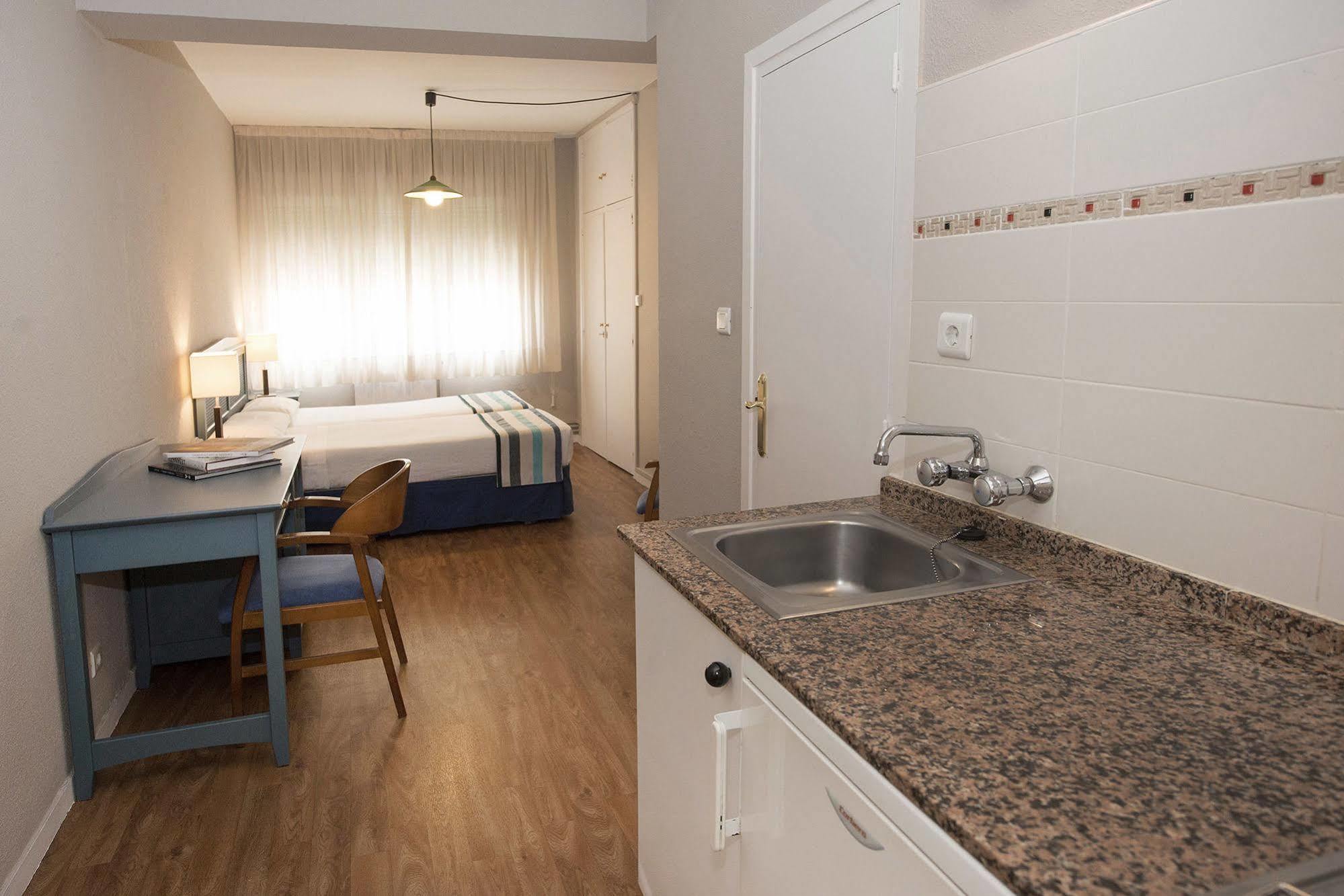 Estudios Aranzazu Santander Bagian luar foto